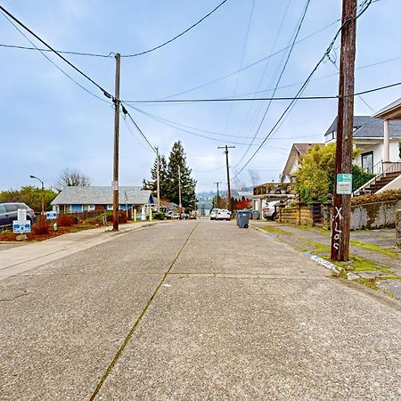 West Bremerton Cozy Home エクステリア 写真