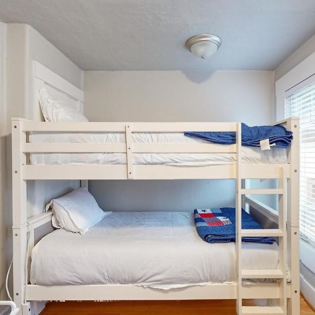 West Bremerton Cozy Home エクステリア 写真