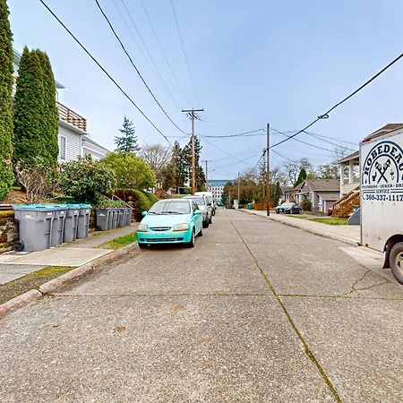 West Bremerton Cozy Home エクステリア 写真