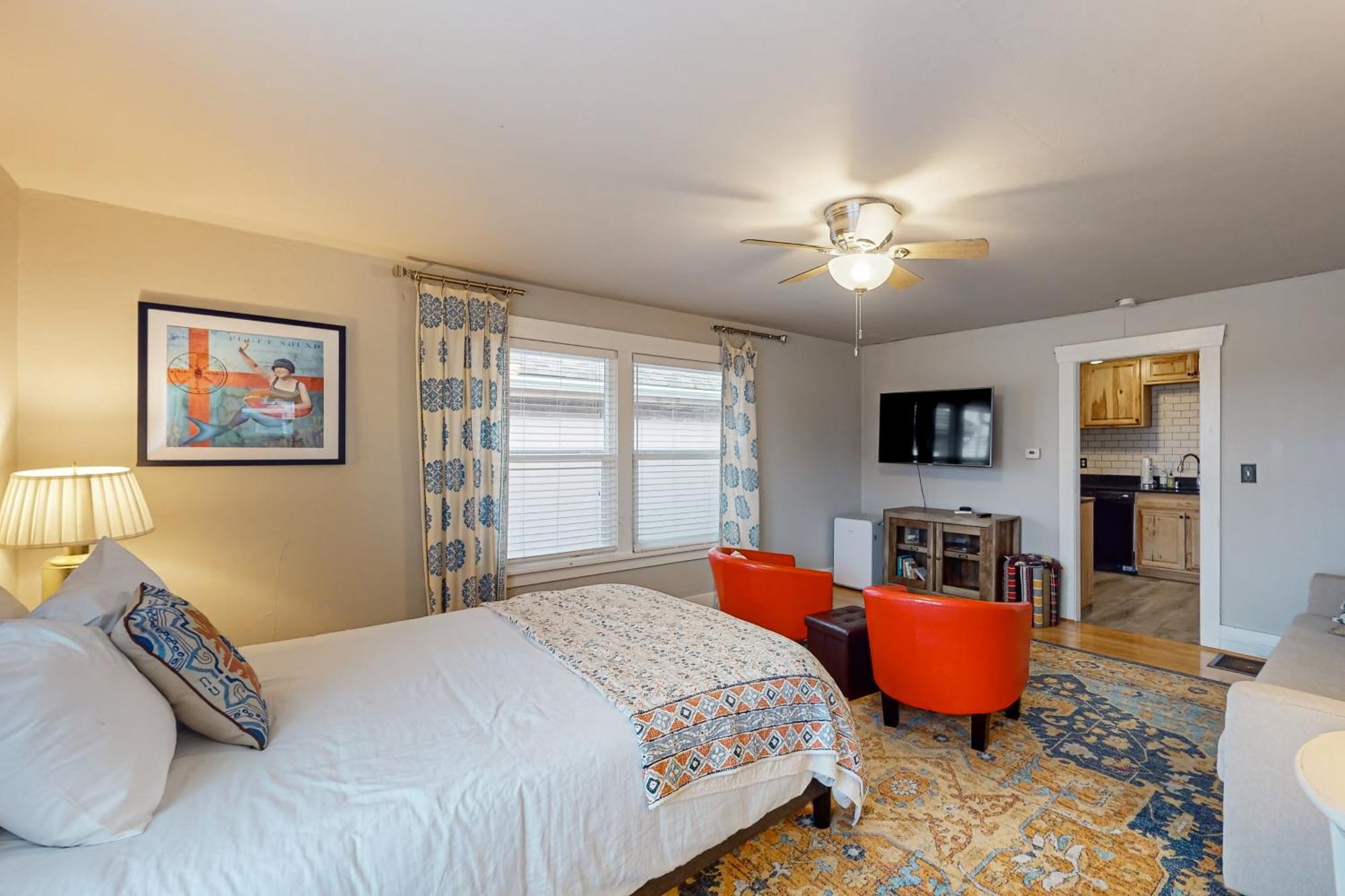 West Bremerton Cozy Home エクステリア 写真